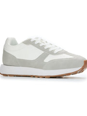 Stride Sneaker
