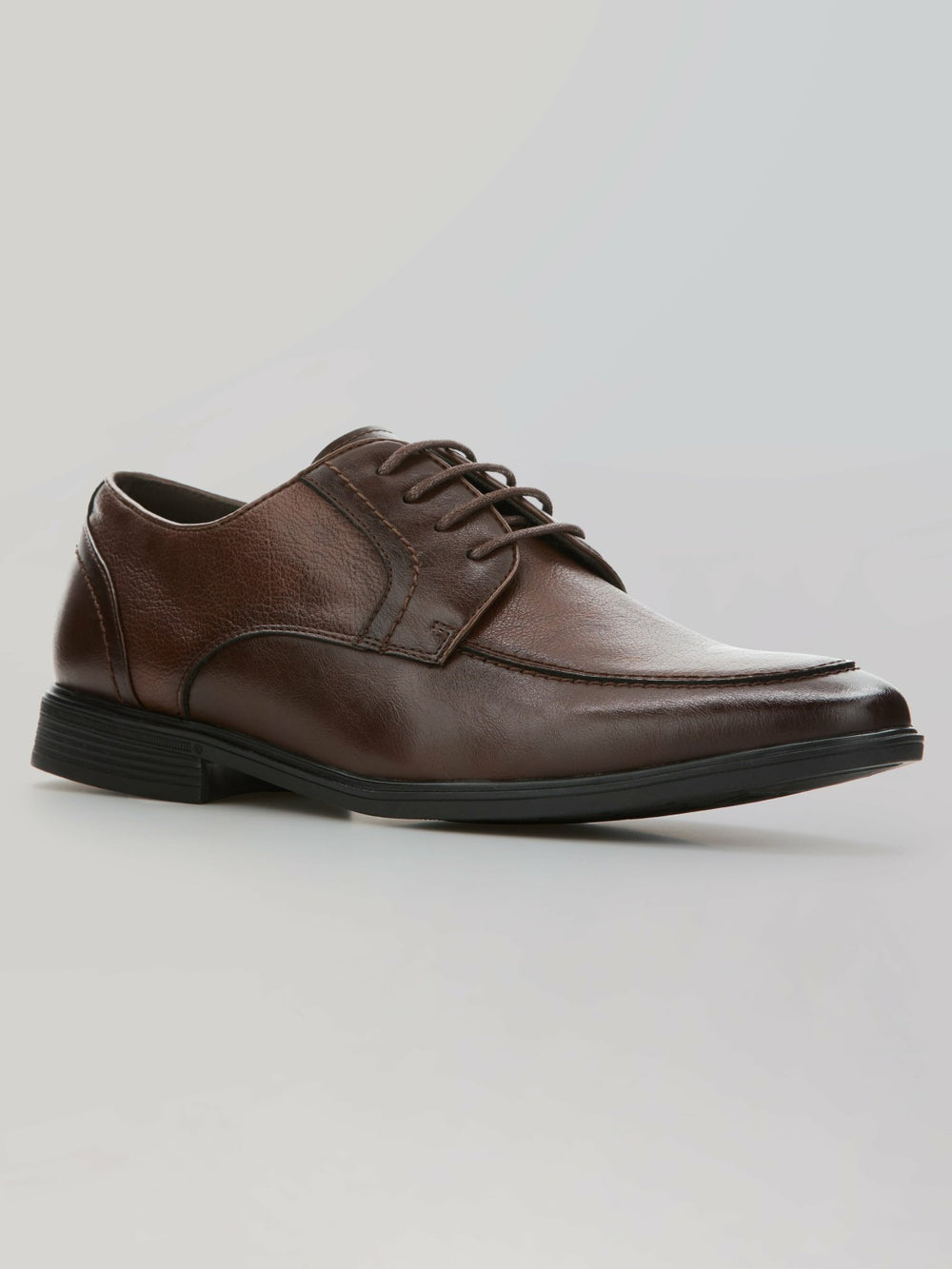 Lyle Dress Shoe