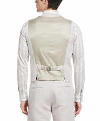 Perry Ellis men's vest with button closure