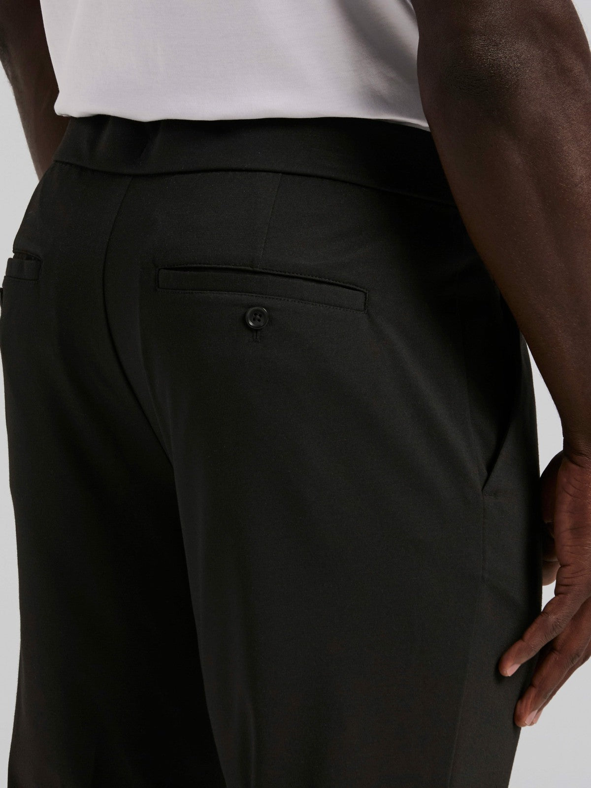 Slim Tapered Pintuck Pull-on Pants