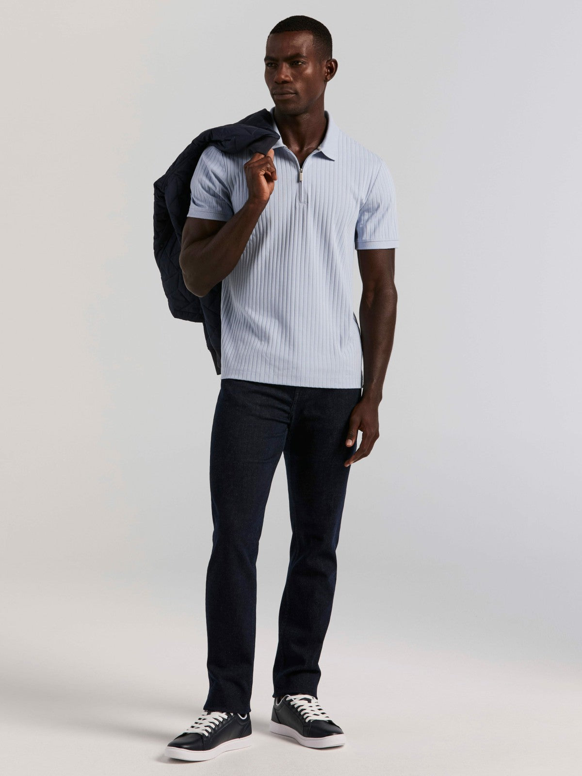 Slim Fit Indigo Rinse 5-Pocket Stretch Denim Jeans