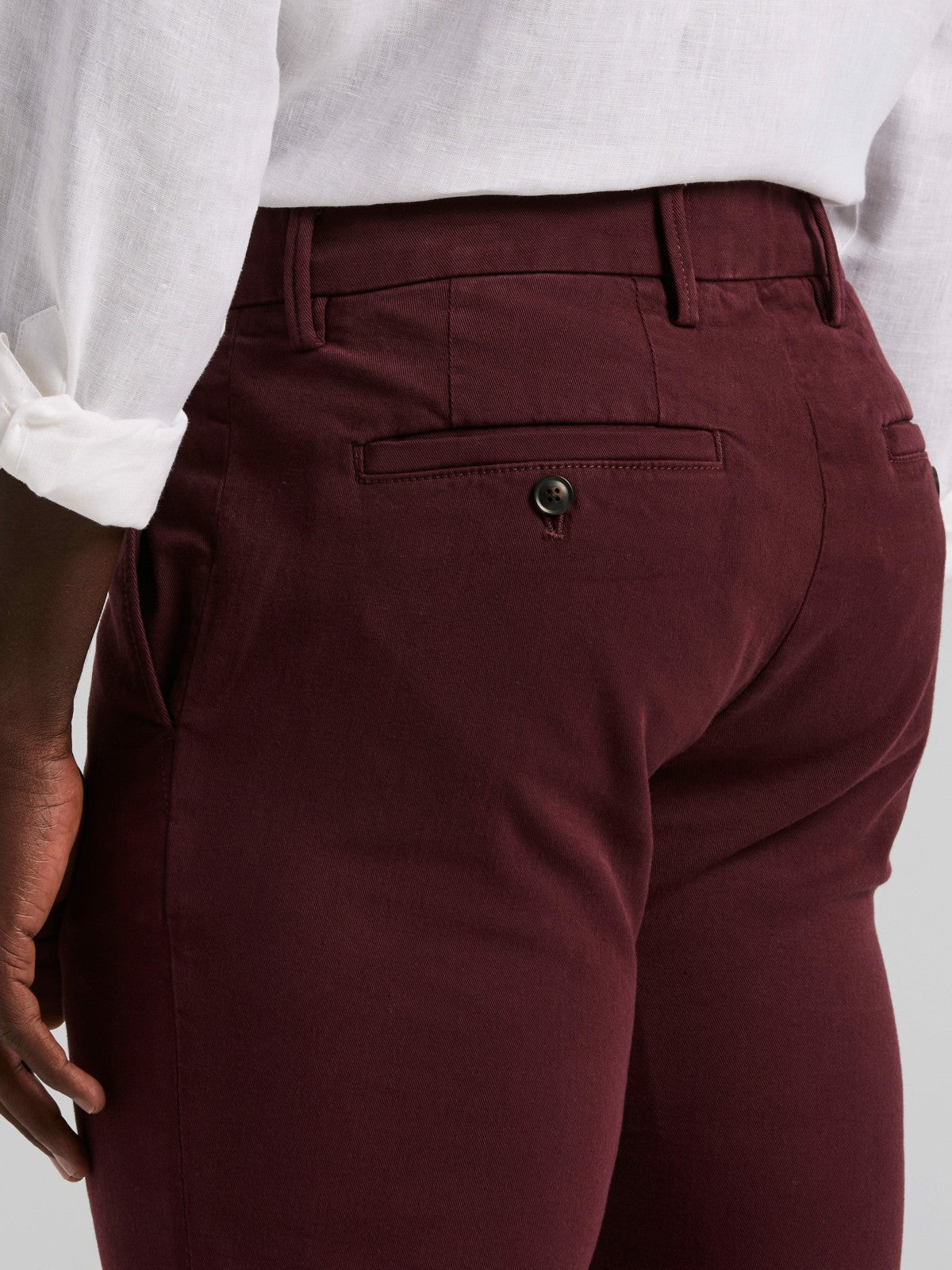 Slim Fit Dyed Solid Twill Chino Pant
