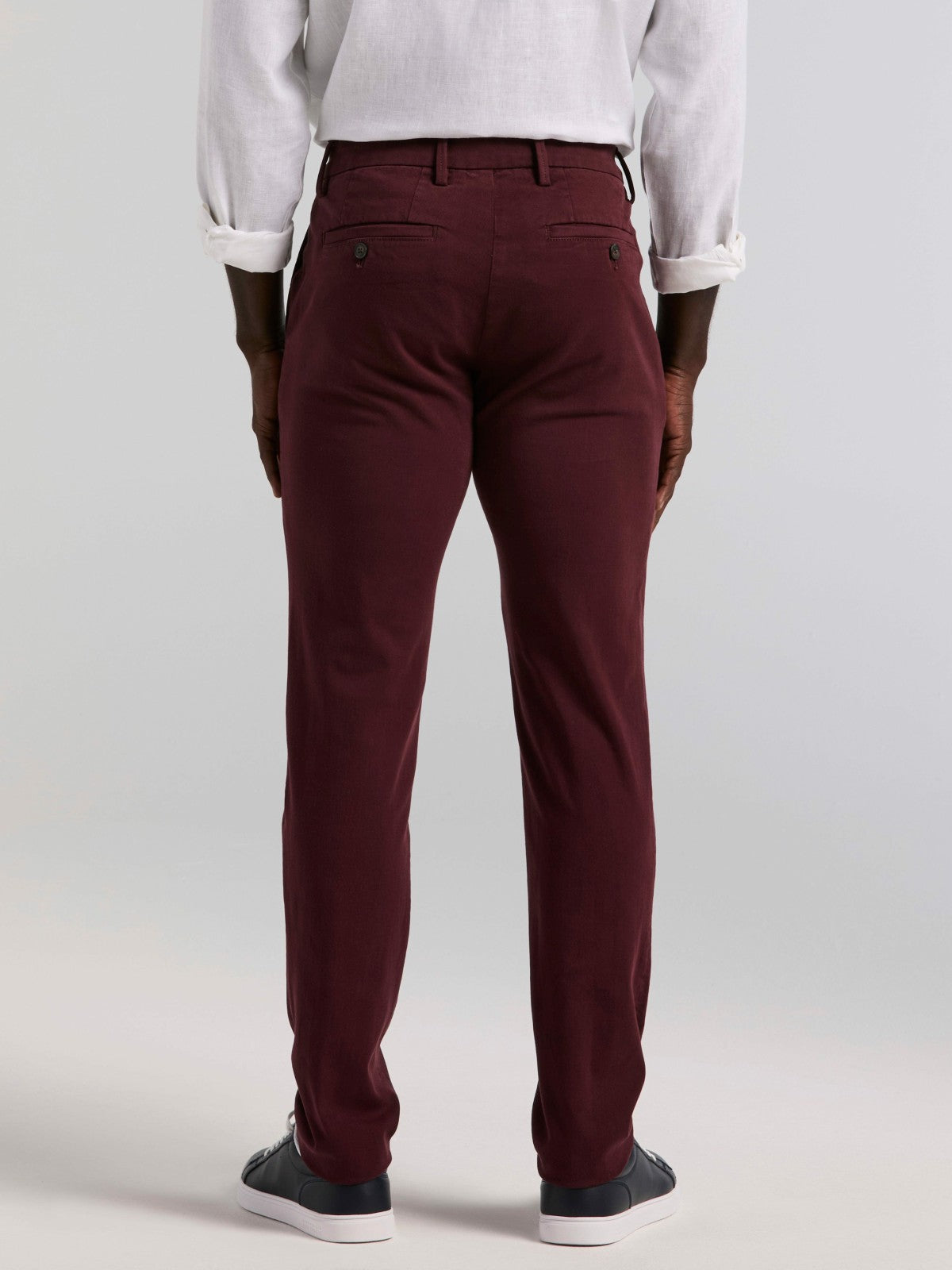 Slim Fit Dyed Solid Twill Chino Pant
