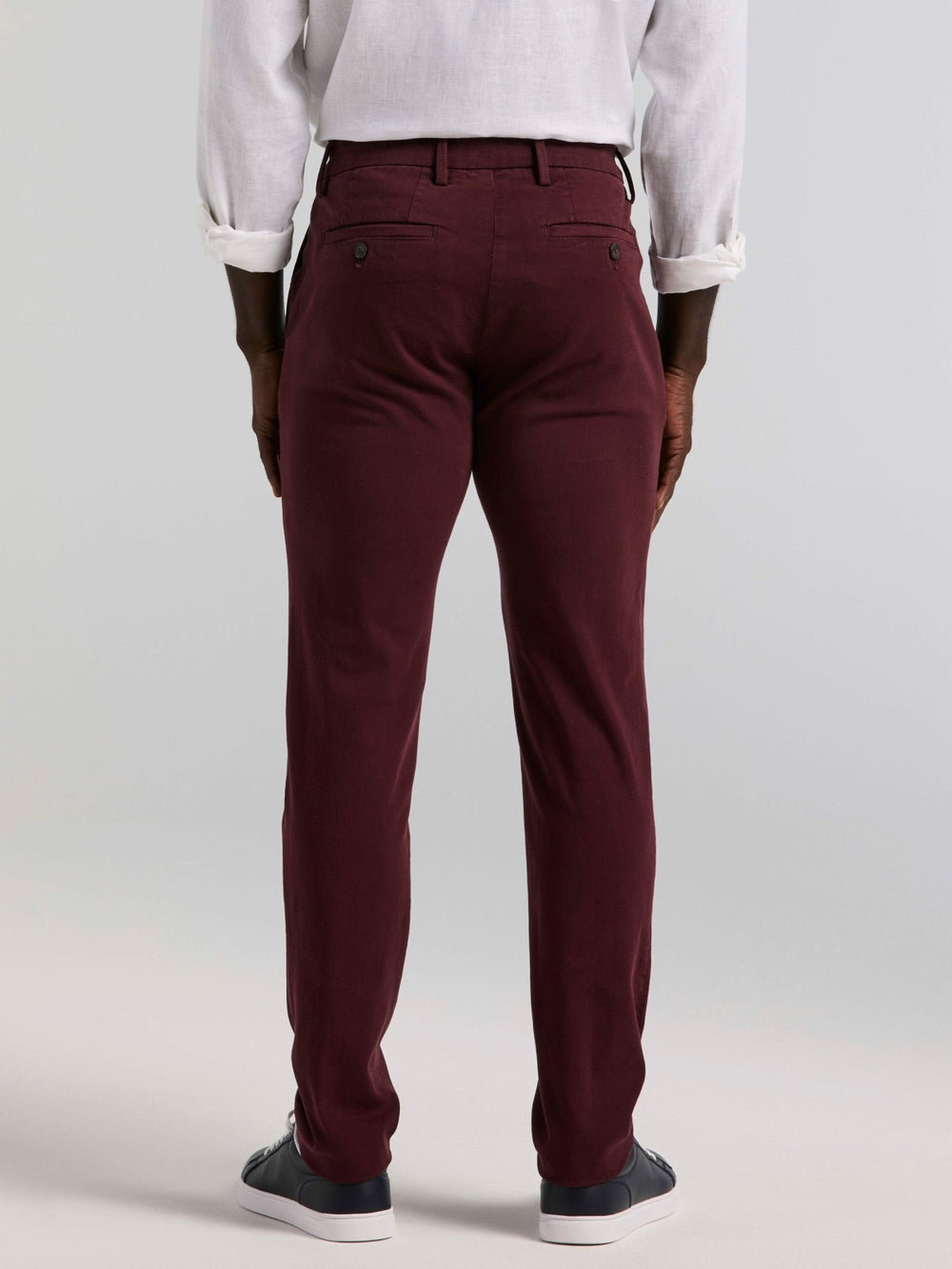 Slim Fit Dyed Solid Twill Chino Pant