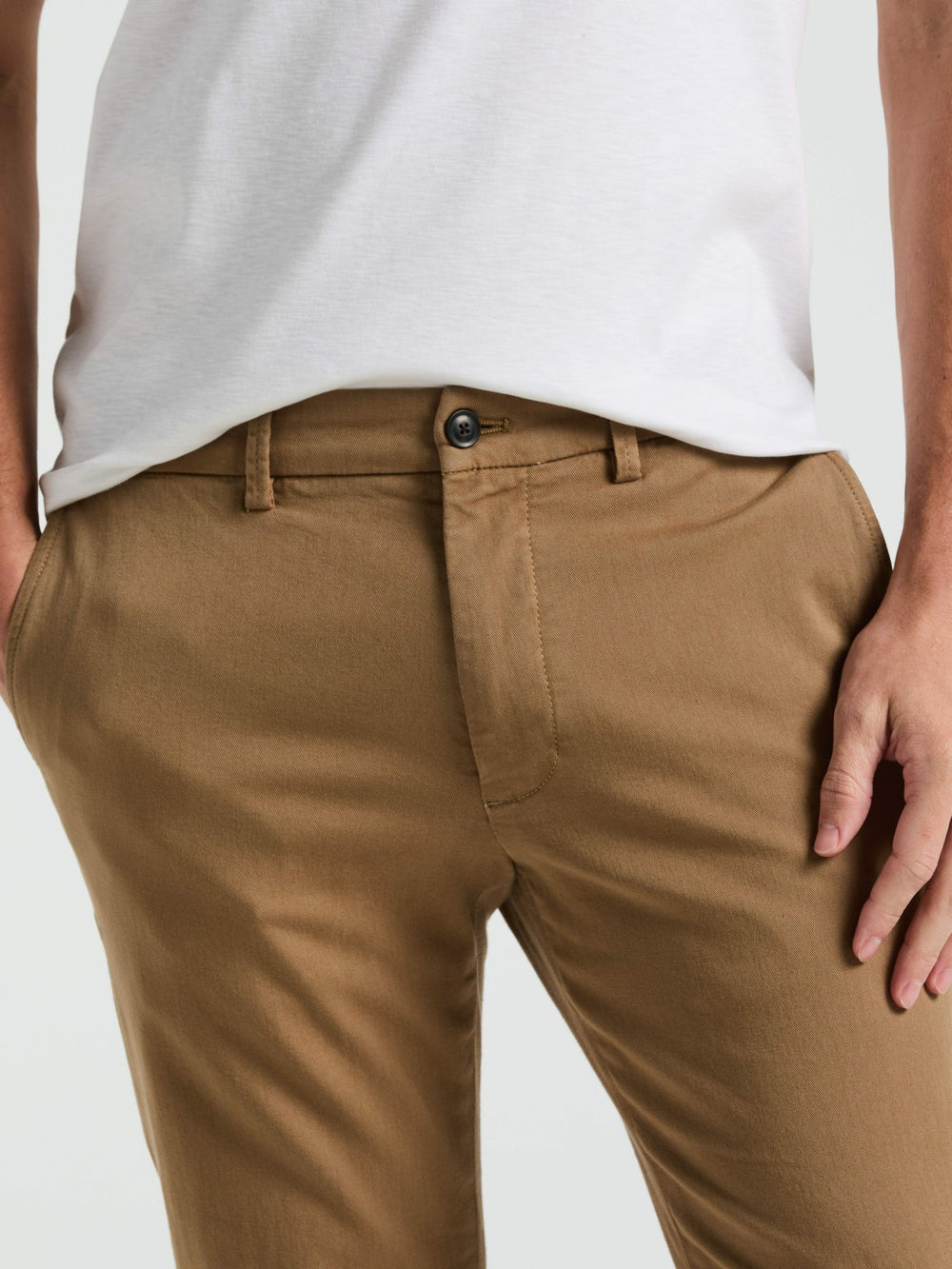 Slim Fit Dyed Solid Twill Chino Pant