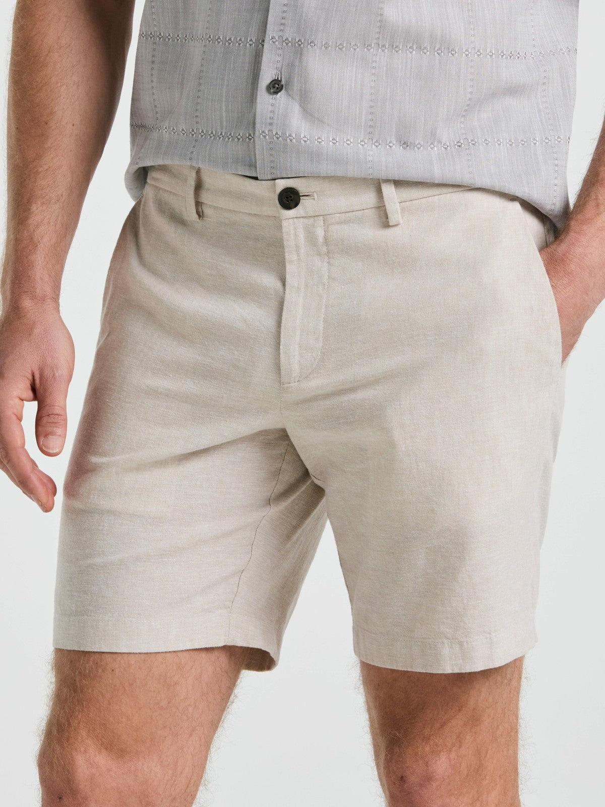 8" Flat Front Linen Cotton Short