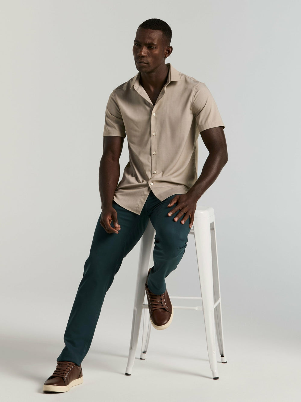 Slim Fit Total Stretch Heathered Short Sleeve Shirt