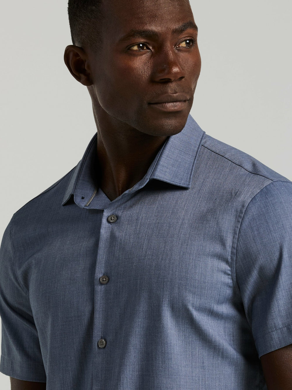 Slim Fit Total Stretch Heathered Short Sleeve Shirt