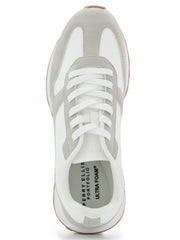 Stride Sneaker