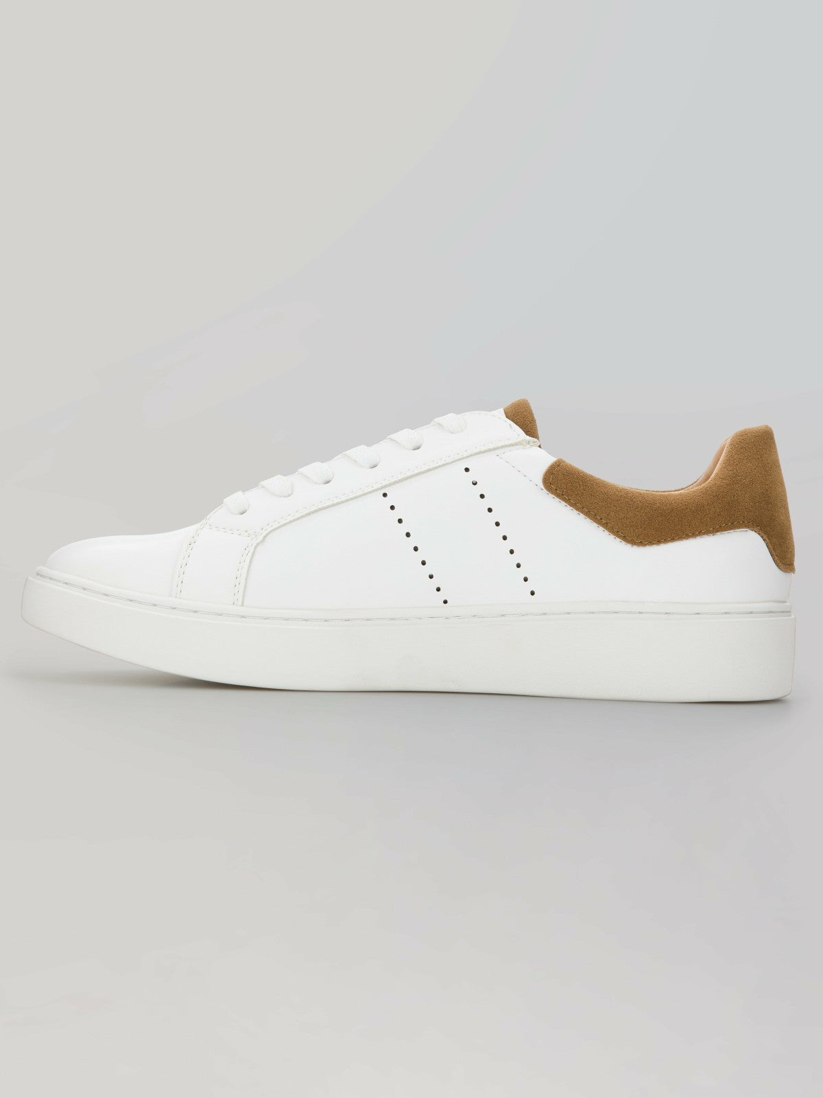 Arron Sneaker