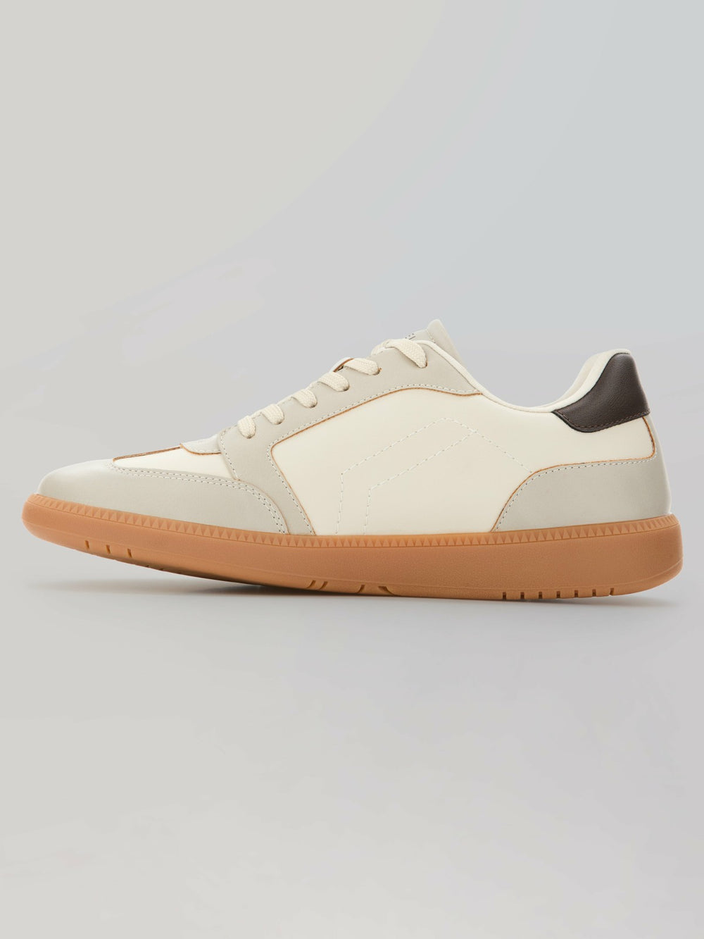 Jaesen Sneaker